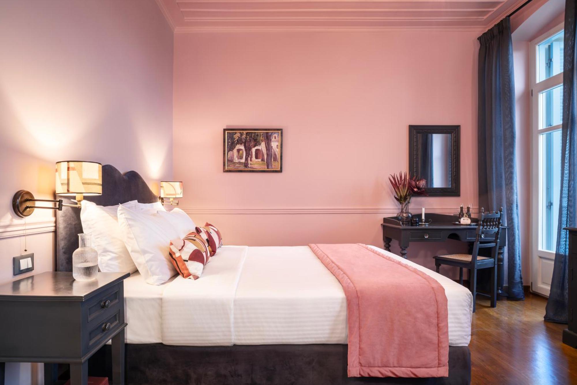 Hotel Archontiko Parnassus Dadi Amfiklia Esterno foto