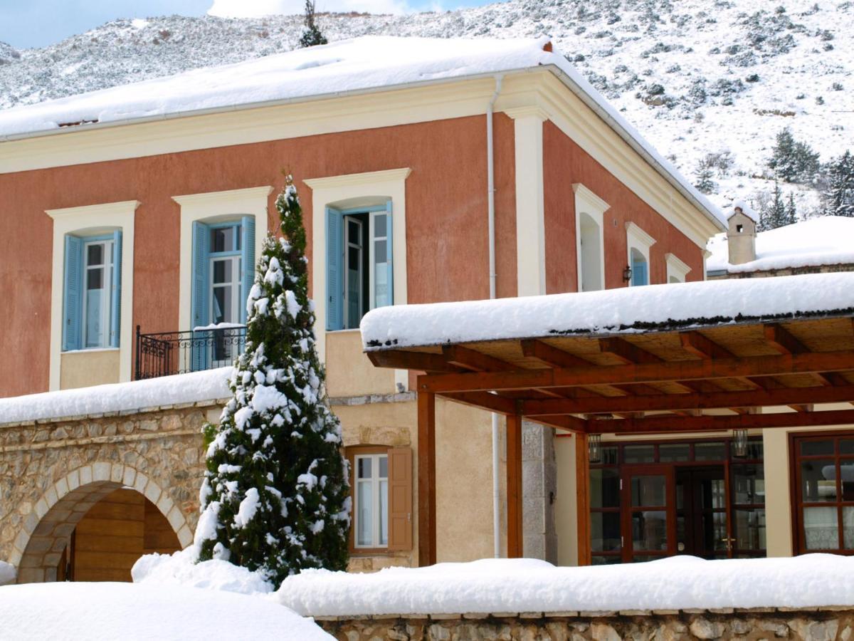 Hotel Archontiko Parnassus Dadi Amfiklia Esterno foto